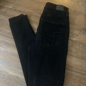 American Eagle Black Super Hi-Rise Jeggings
